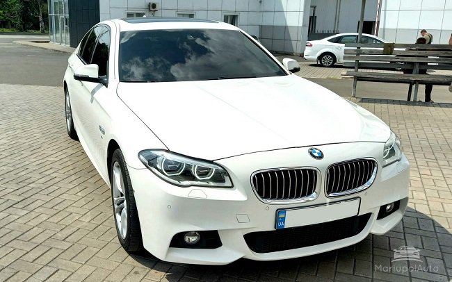 Аренда BMW 5 F10 на свадьбу Мариуполь